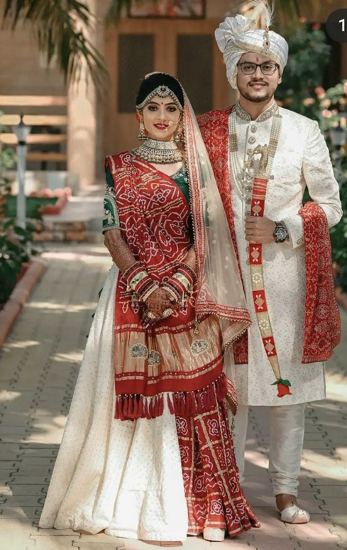 Gujarati wedding costumes